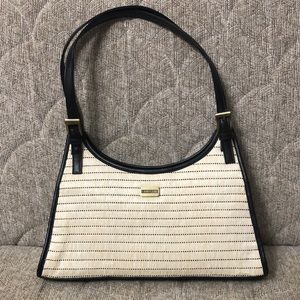 NWT  CARRYLAND BEIGE BEAUTIFUL BAG